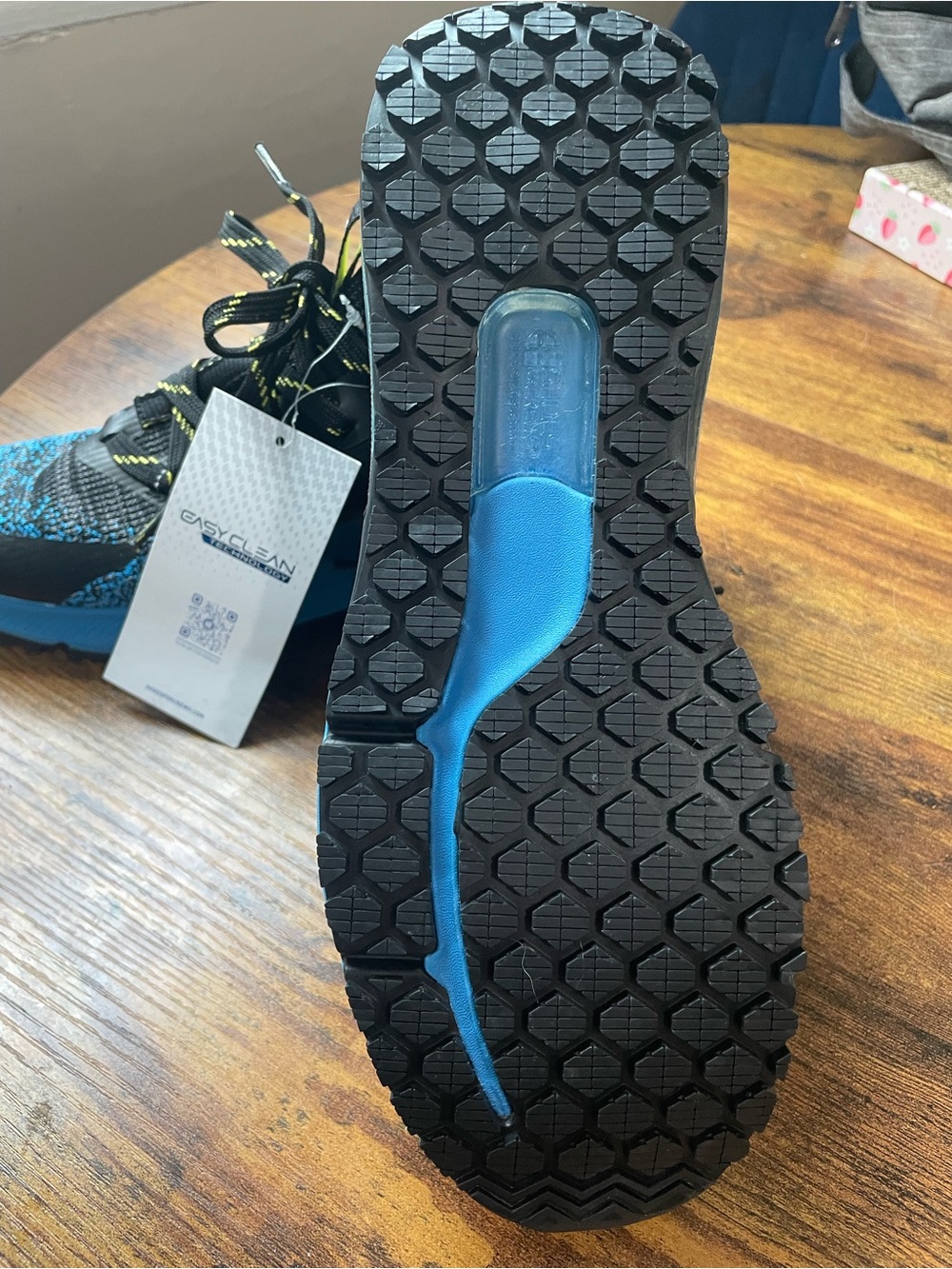 Shoes For Crews Black & Blue Women's Sneakers Slip Resistant - Picture 3 of 3